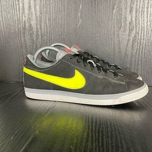 Nike Match Supreme LTR Sneaker Women’s size 8.5